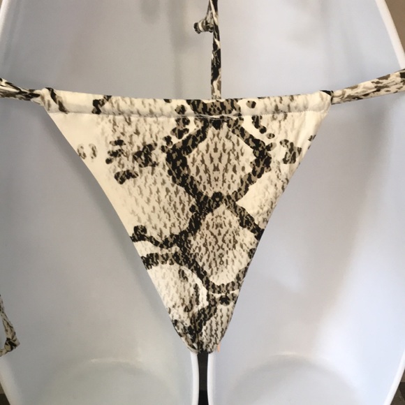 Chloe Rose Triangle Top String Bikini, XS (00-0) - Picture 11 of 14
